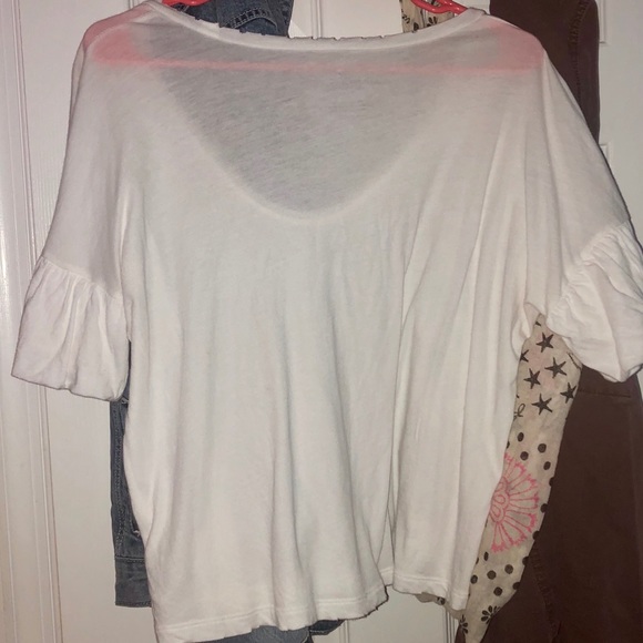 AE white shirt - Picture 5 of 5